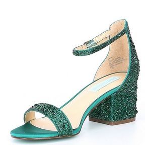 ISO Betsy Johnson Mari Heel in Green